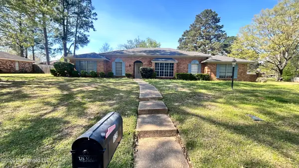 1628 Fairwood Drive, Jackson, MS 39213