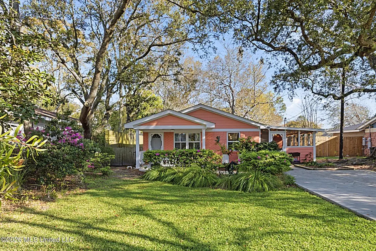 1409 Porter Avenue, Ocean Springs, MS 39564 - #1