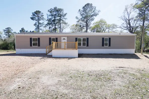 1106 Harrison Drive, McComb, MS 39648