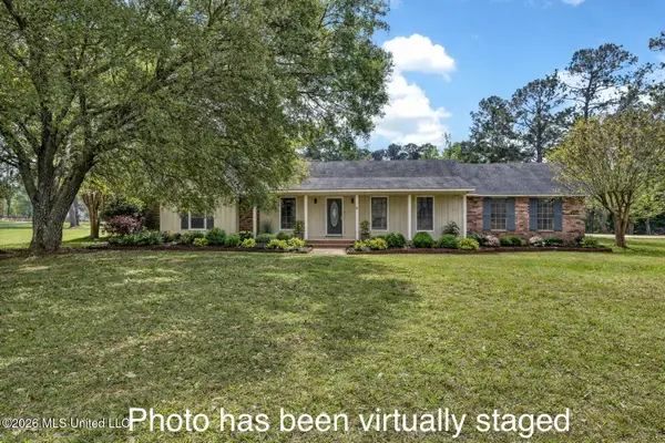 1106 Hawthorne Drive, McComb, MS 39648