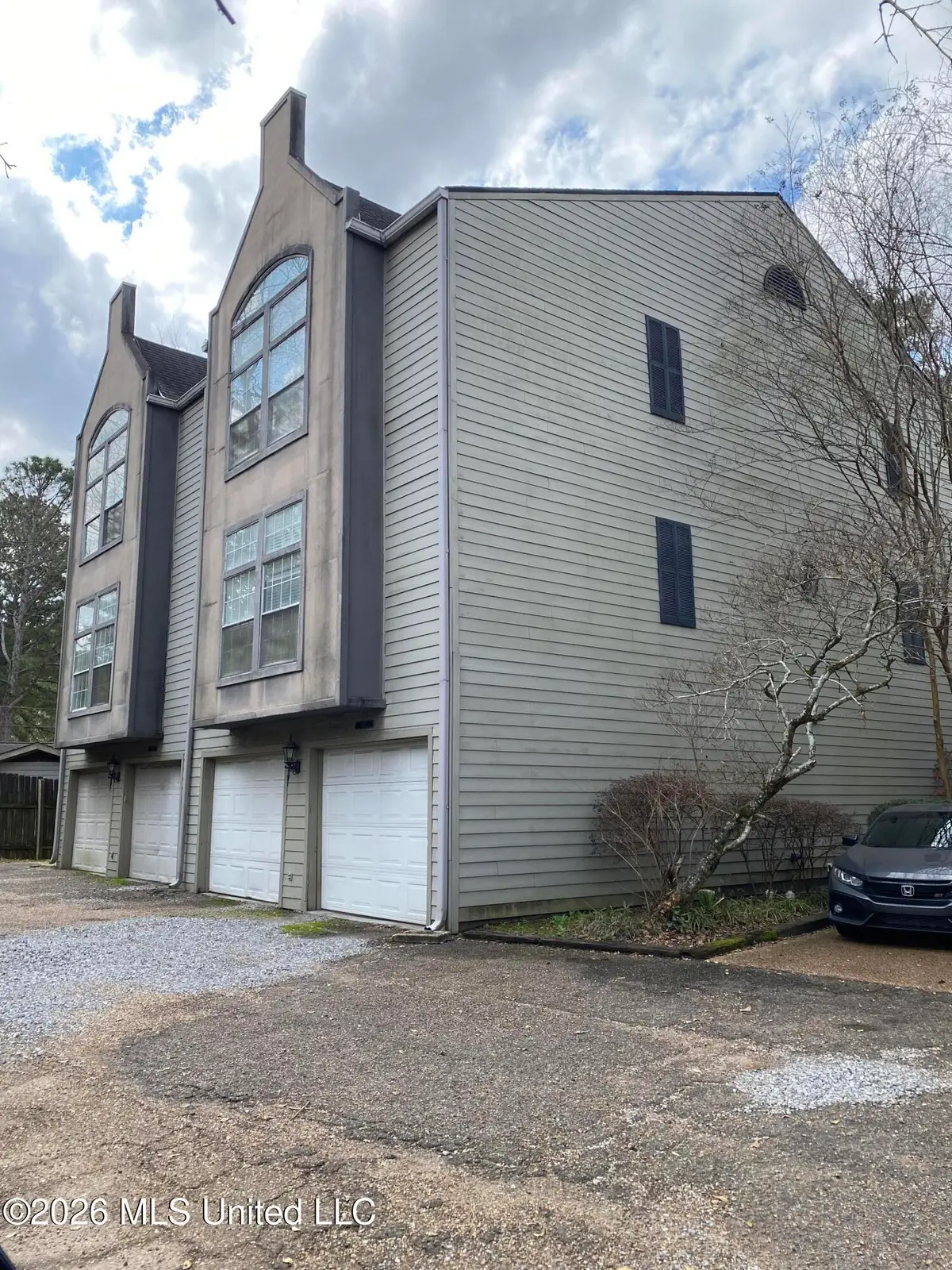 1313 Roxbury Court, Jackson, MS 39211 - #1