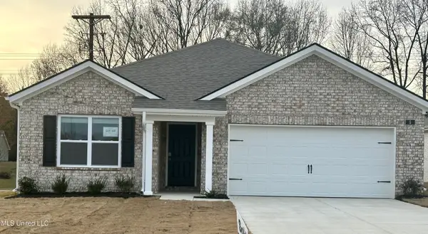 9 S Thorn Tree Street, Byhalia, MS 38611