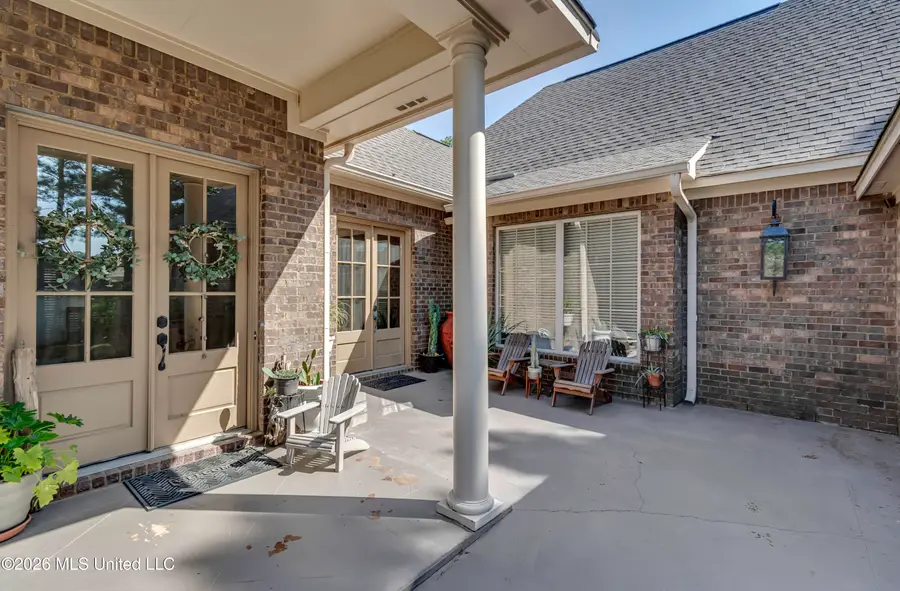 108 Elm Court, Madison, MS 39110 - #3