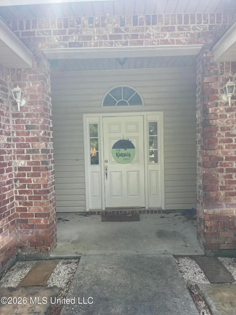 215 Ridgeview Drive, Carriere, MS 39426 - #2