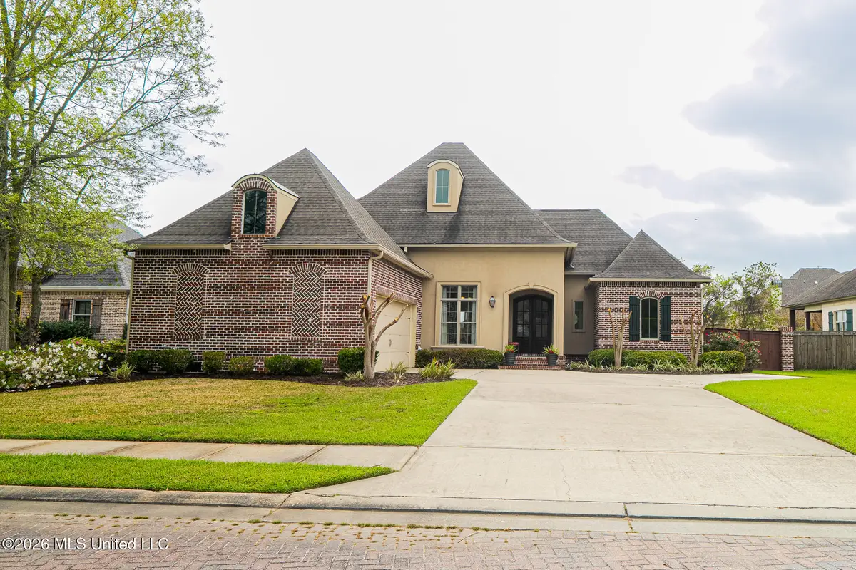 398 Goose Pointe Boulevard, Biloxi, MS 39531 - #1