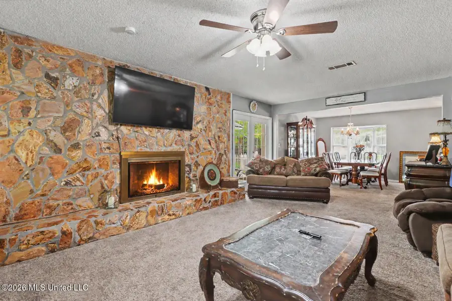 13704 Coleman Street, Moss Point, MS 39562 - #3