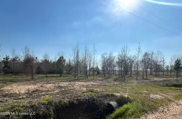 511 County Road 186, Greenwood, MS 38930