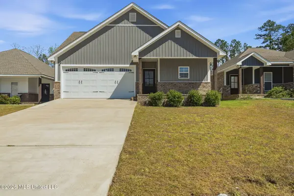 60 N Barnes Field Drive, Hattiesburg, MS 39402