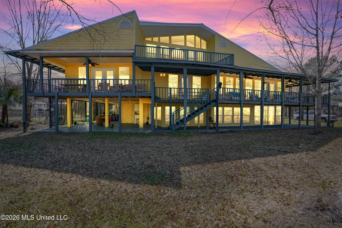 6132 Shawnee Street, Kiln, MS 39556 - #1