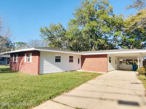 2110 Woodmont Street, Pascagoula, MS 39567