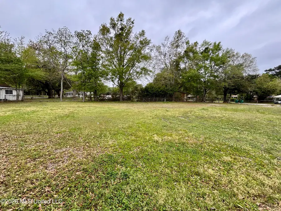 3907 18th Street, Gulfport, MS 39501 - #3