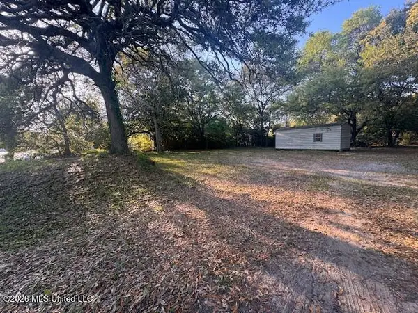 1907 Ingalls Avenue, Pascagoula, MS 39567