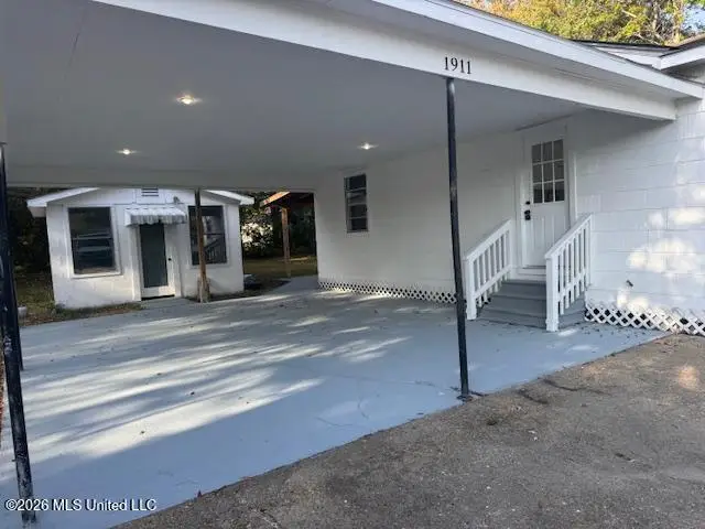 1911 Ingalls Avenue, Pascagoula, MS 39567 - #2
