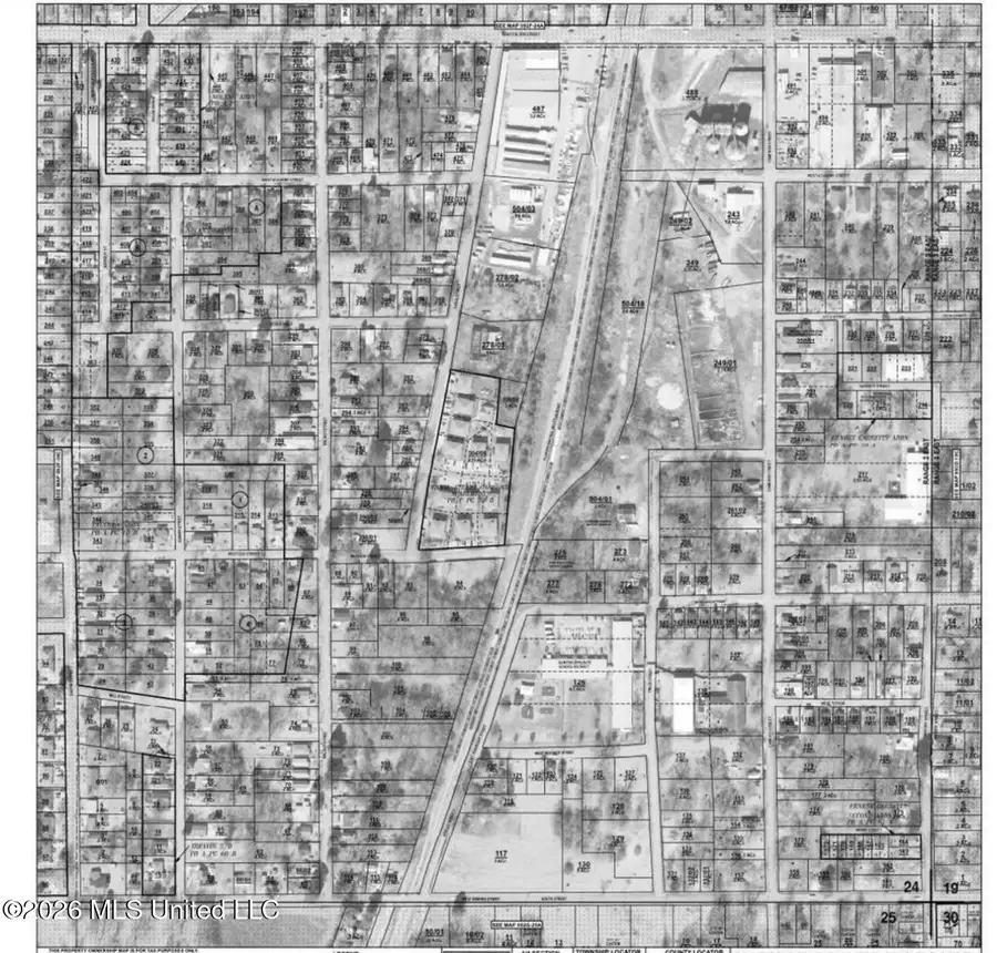 353 Walnut Street, Canton, MS 39046 - #2