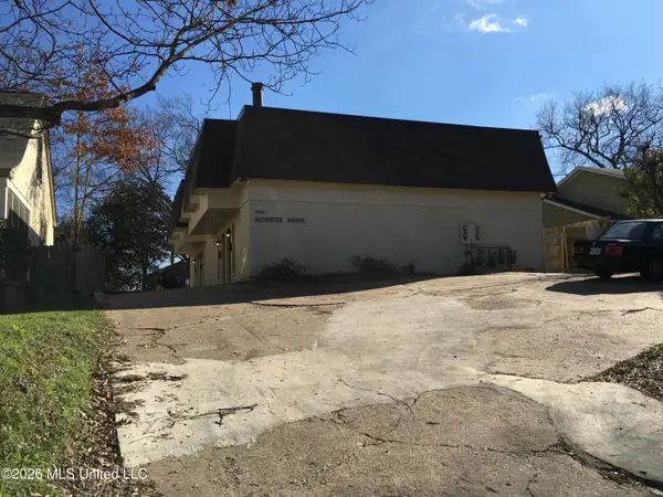 1050 Monroe Street, Jackson, MS 39202