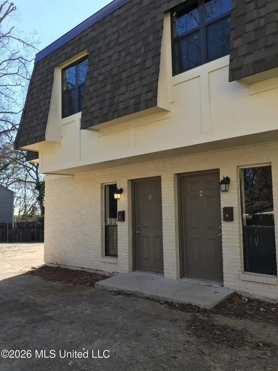 1050 Monroe Street, Jackson, MS 39202 - #3