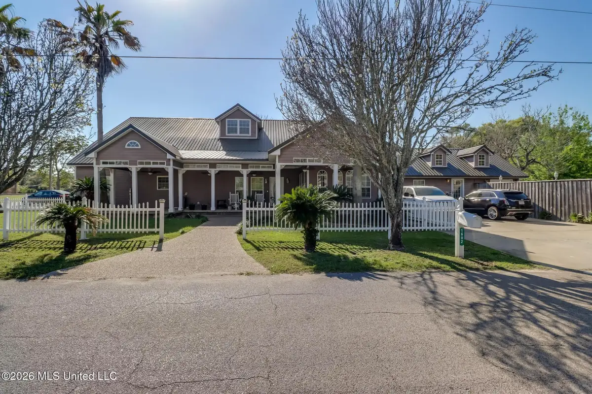 1602 E Railroad Street, Gulfport, MS 39501 - #1