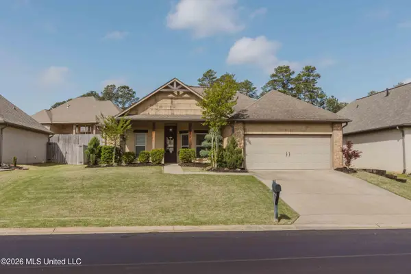 880 Willow Grande Circle, Brandon, MS 39047