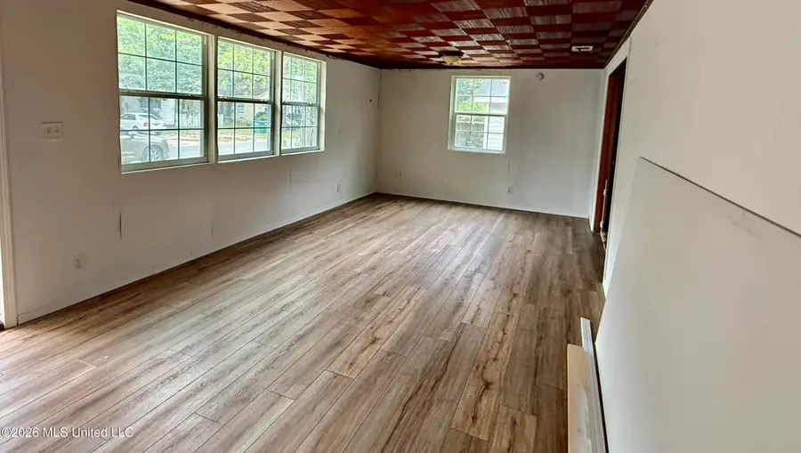 1906 8th Street, Pascagoula, MS 39567 - #3