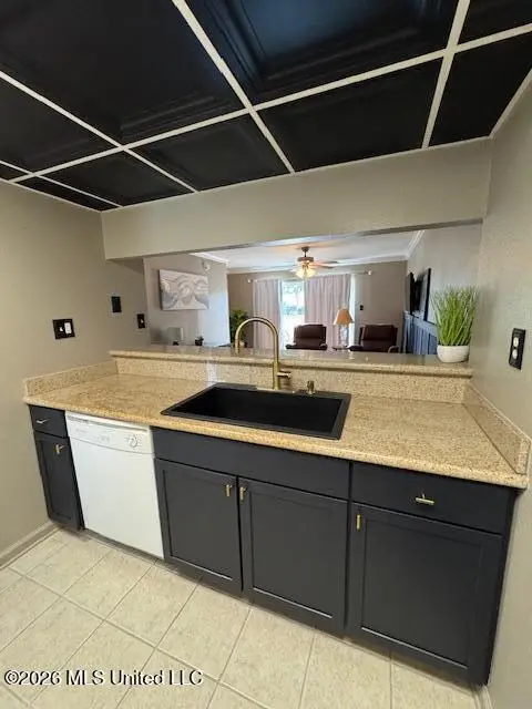 3230 Cumberland Road, Ocean Springs, MS 39564 - #2