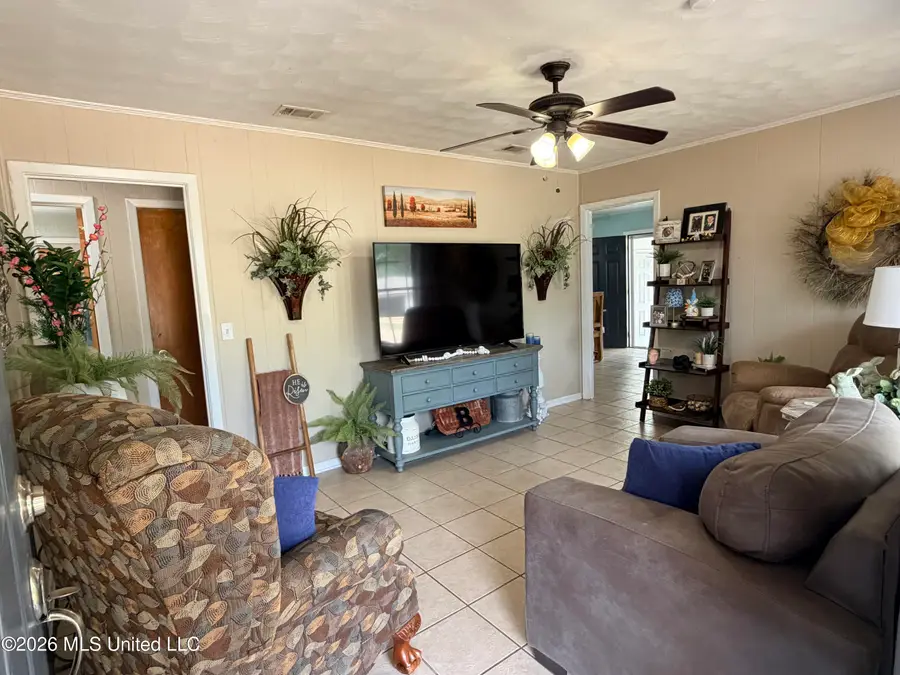 502 NW Kennedy Drive, Magee, MS 39111 - #2