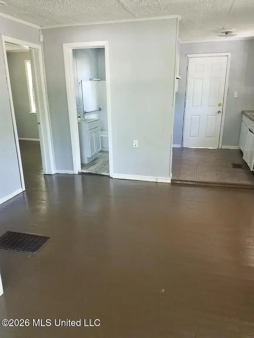 3728 Cromwell Street, Jackson, MS 39213 - #3