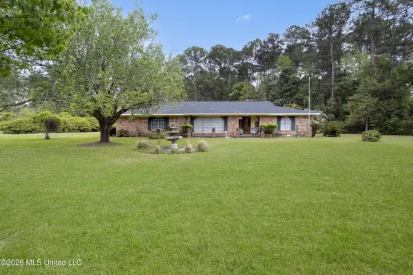 9121 Heather Lane, Moss Point, MS 39562