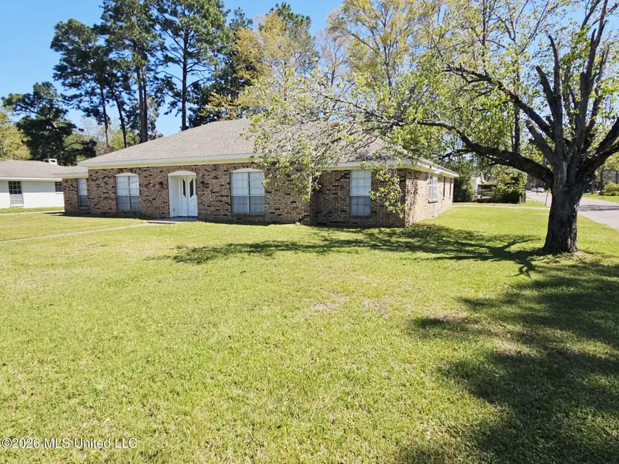 1304 Carter Drive, Hattiesburg, MS 39402 - #2