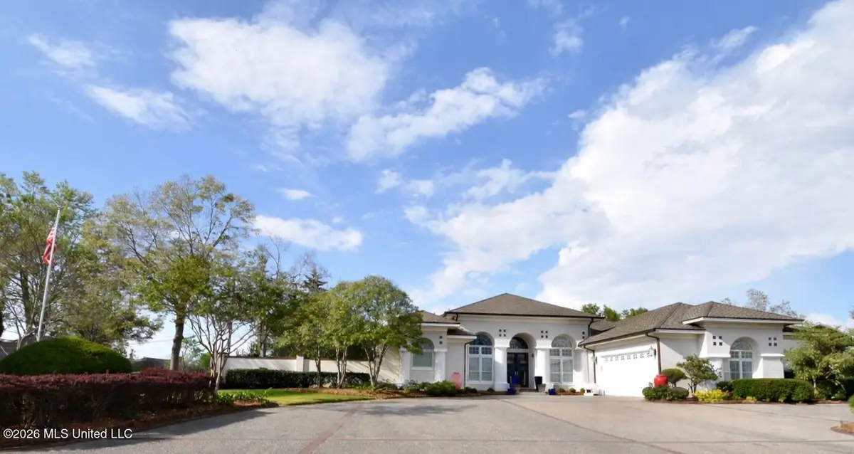 701 Olivia Street, Greenwood, MS 38930 - #1