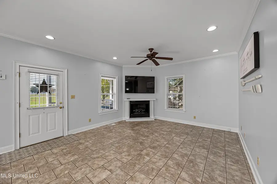 6 Laura Lane, Iuka, MS 38852 - #3