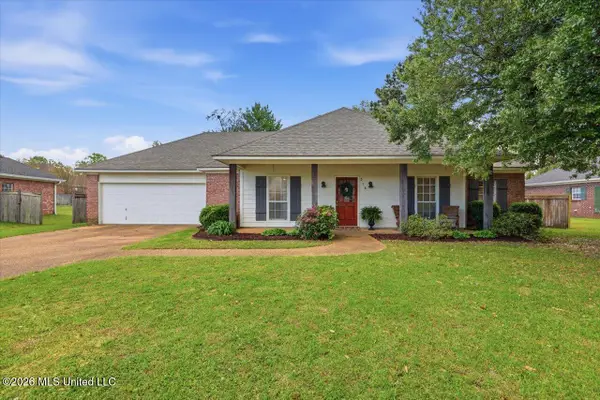 314 Hunters Ridge Drive, Clinton, MS 39056