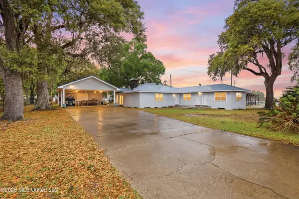 3309 Mary Walker Drive, Gautier, MS 39553