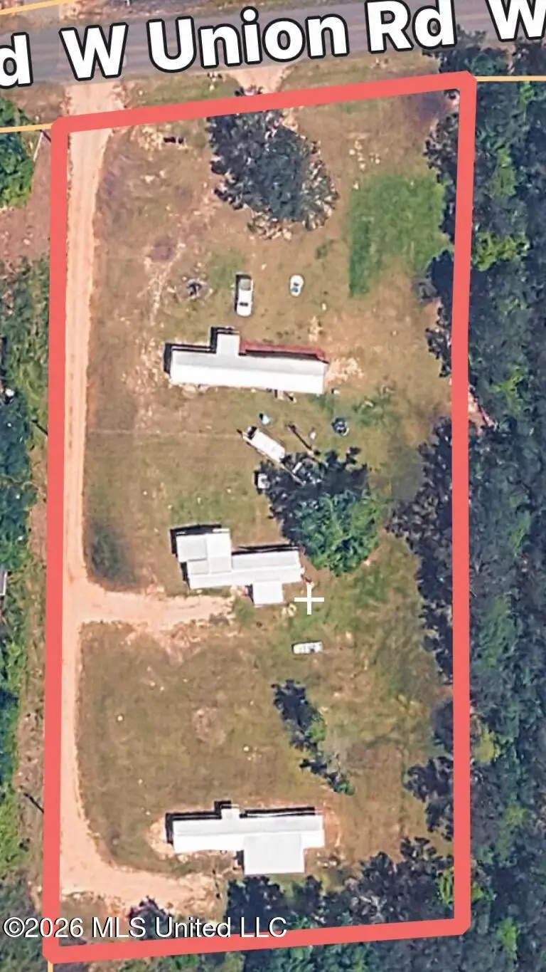 1076 W Union Road, Carriere, MS 39426 - #2