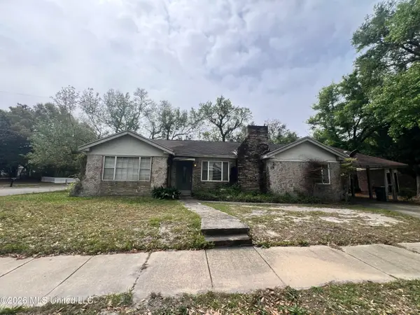 2531 Bryn Mawr Avenue, Biloxi, MS 39531