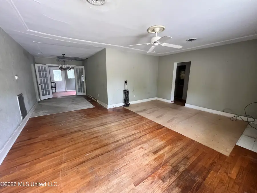 2531 Bryn Mawr Avenue, Biloxi, MS 39531 - #3