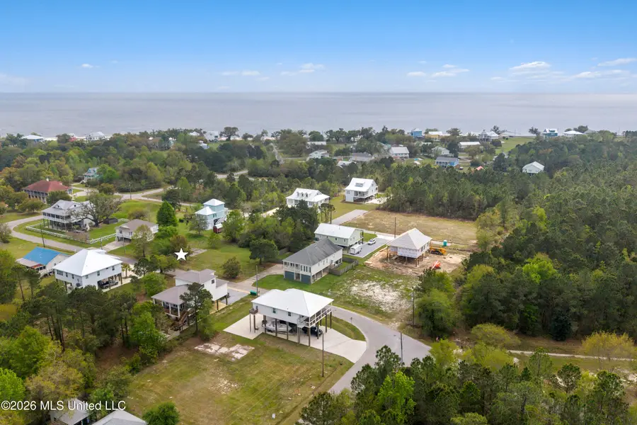 427 Sears Avenue, Waveland, MS 39576 - #3