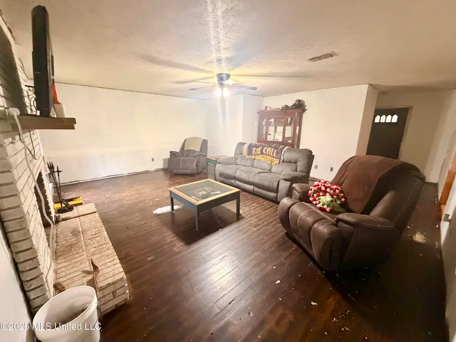 1068 Buck Circle, Summit, MS 39666 - #2