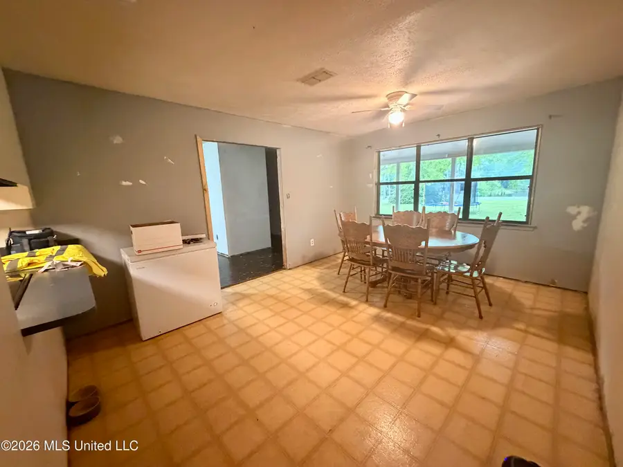 1068 Buck Circle, Summit, MS 39666 - #3