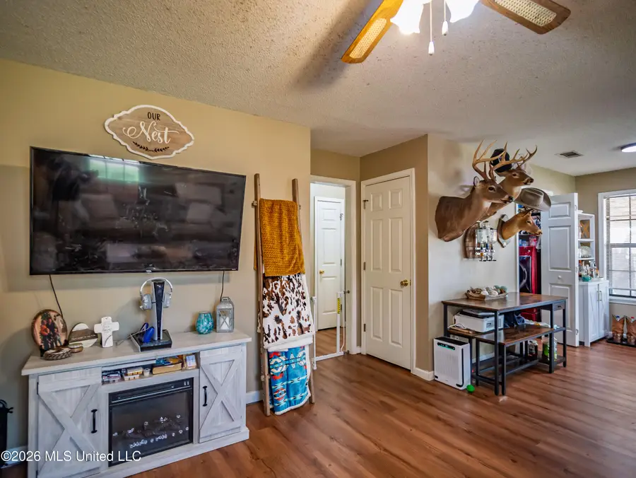 108 Dabney Street, Batesville, MS 38606 - #3