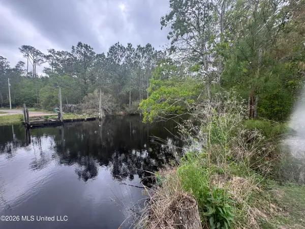 Nsn 6&7 Monroe Street, Waveland, MS 39576