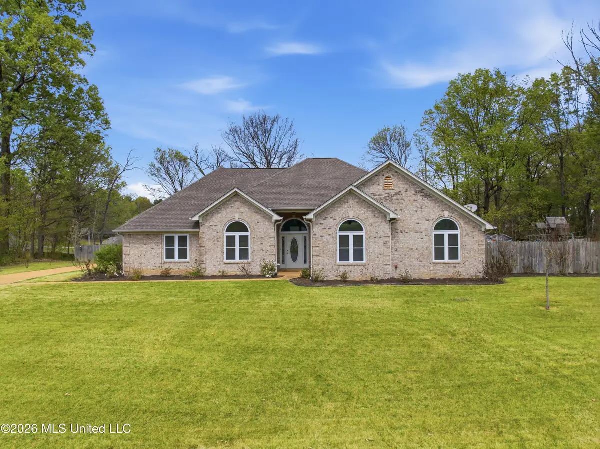 5562 Corey Cove, Horn Lake, MS 38637 - #1