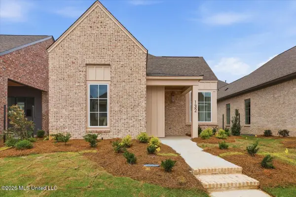 132 Water Street, Madison, MS 39110