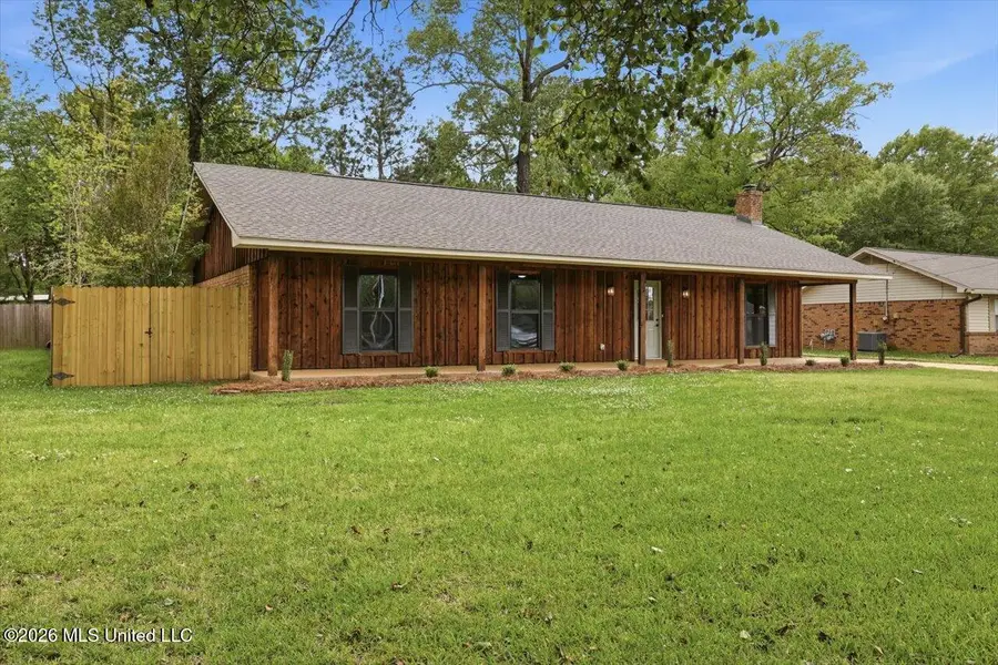 351 Scarbrough Street, Richland, MS 39218 - #2