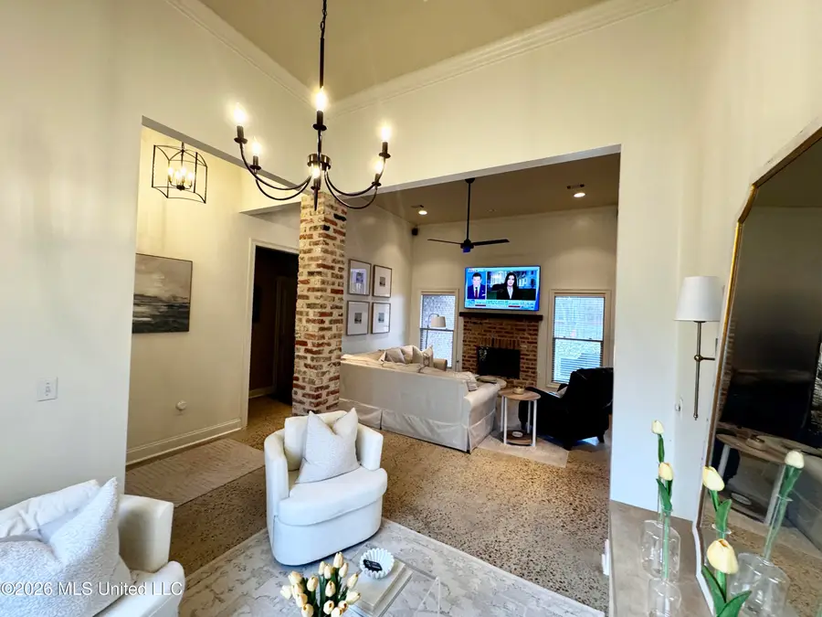 148 W Pinebrook Drive, Brandon, MS 39047 - #2