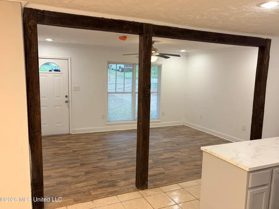 2814 Charleston Drive, Jackson, MS 39212 - #2