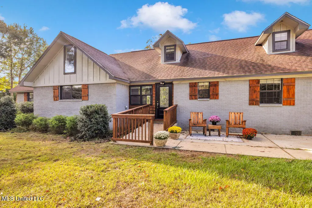 8012 Coleman Homestead Road, Moss Point, MS 39562 - #1