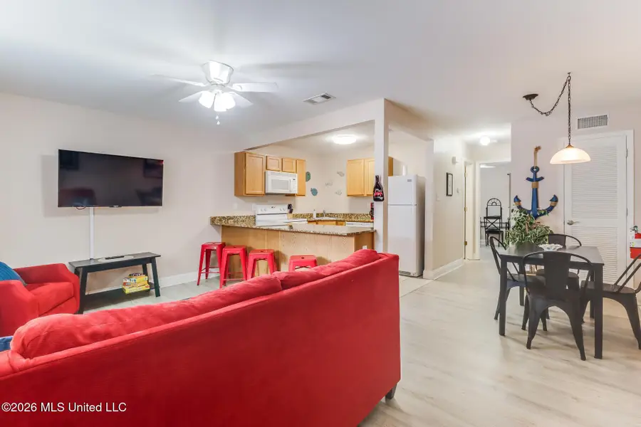 1664 Beach Boulevard, Biloxi, MS 39531 - #3