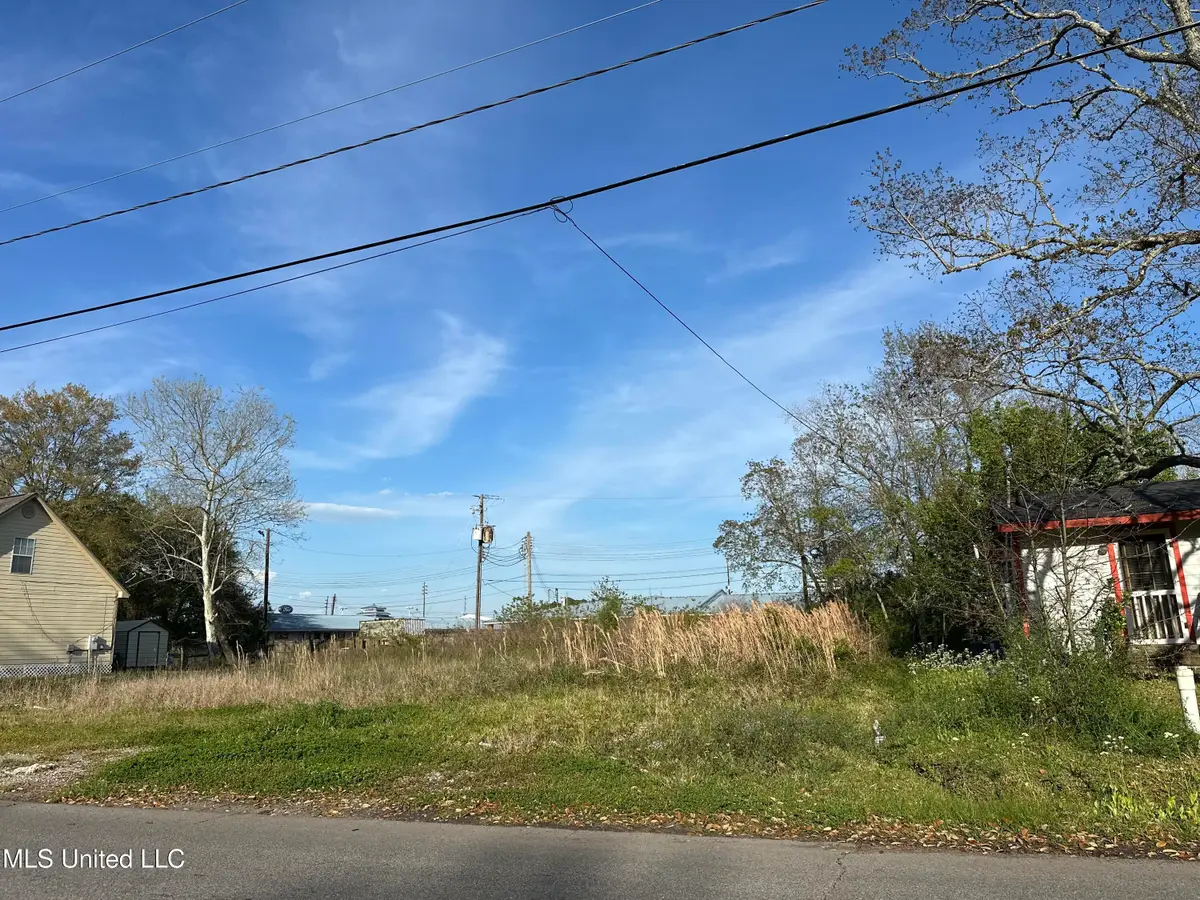 3804 Victor Street, Pascagoula, MS 39567 - #1