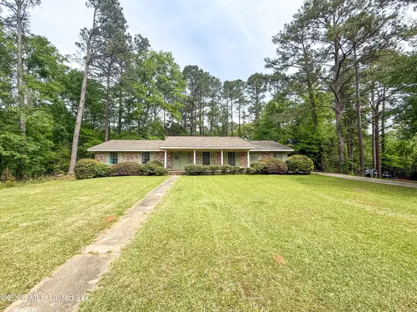 611 Marsha Drive, Mendenhall, MS 39114
