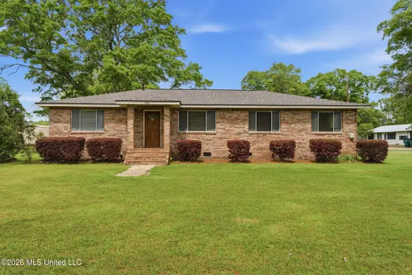 200 Harvey Avenue, Petal, MS 39465